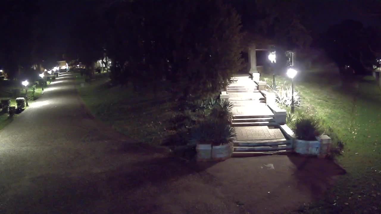 Parco Coronini-Cronberg Live Webcam – Green Oasis