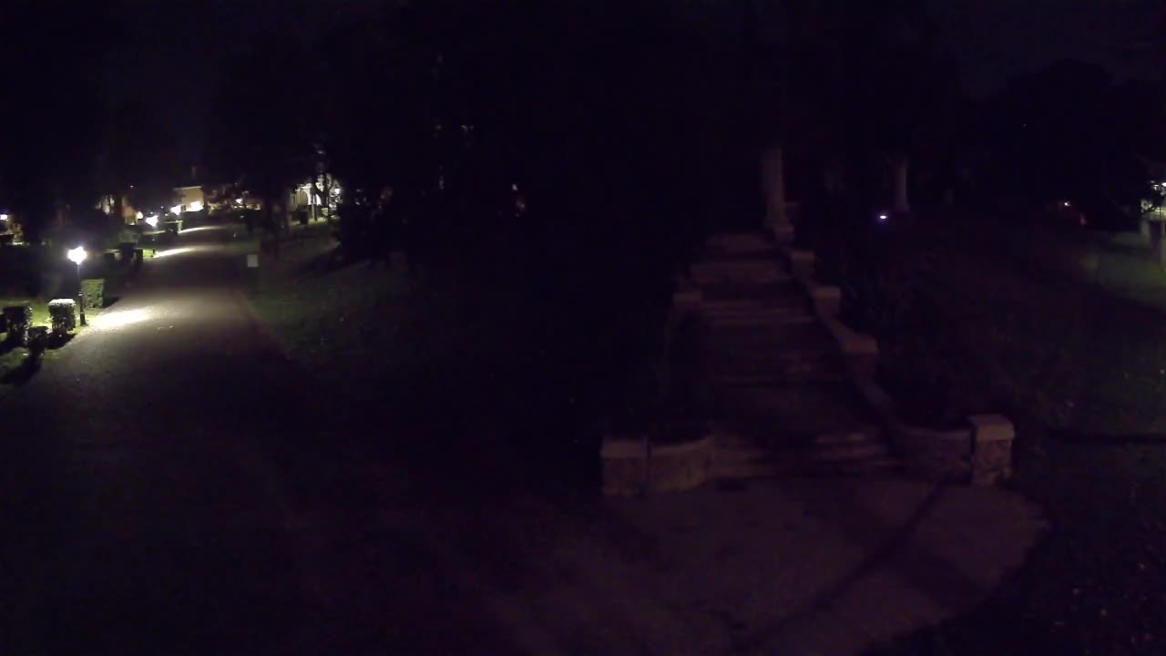 Parco Coronini-Cronberg Live Webcam – Green Oasis