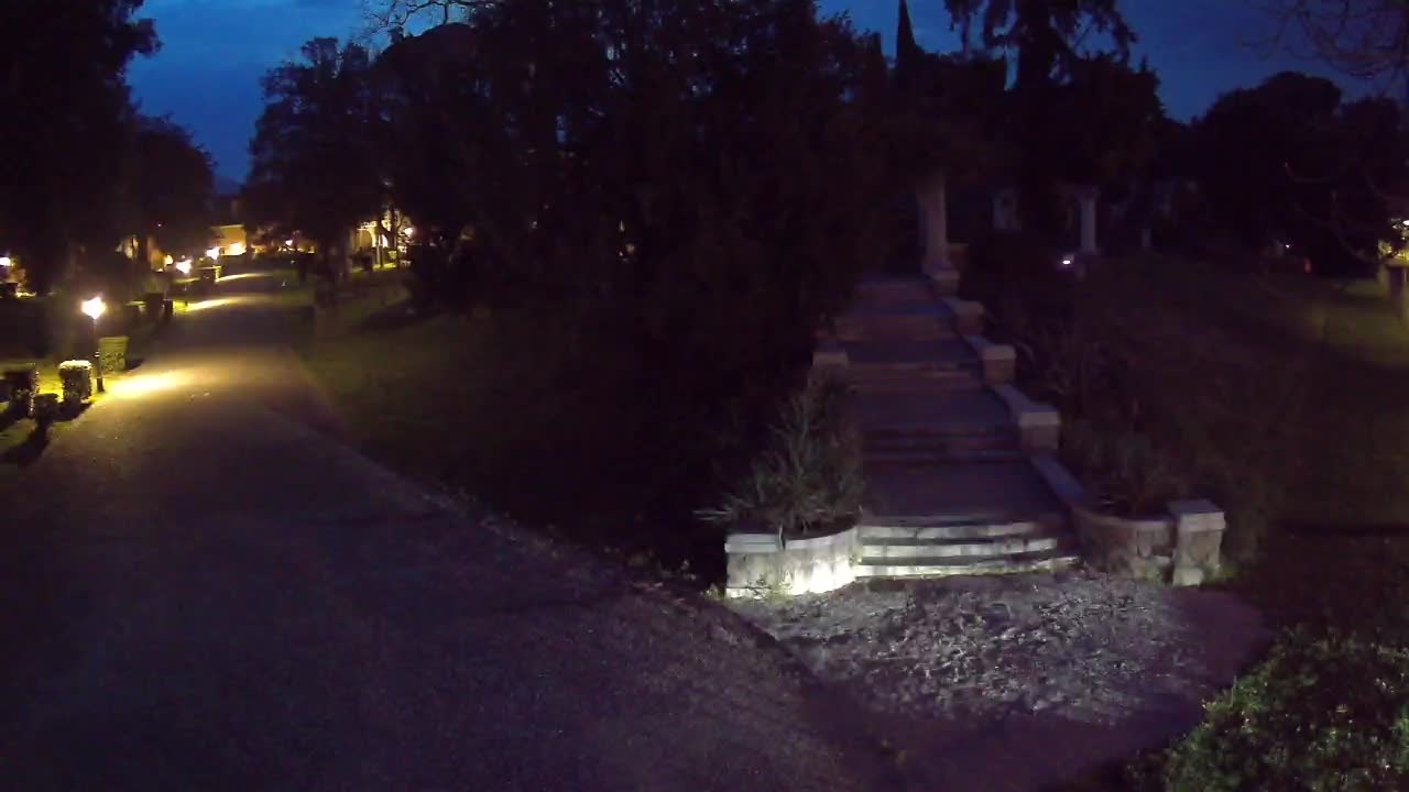 Spletna kamera park Coronini Kronberg – Gorica