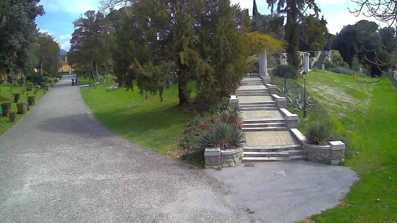 Parco Coronini-Cronberg Live Webcam – Green Oasis