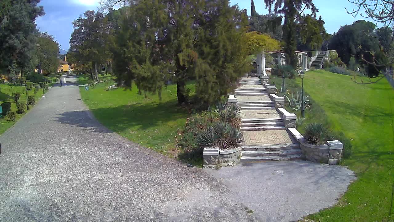 Spletna kamera park Coronini Kronberg – Gorica