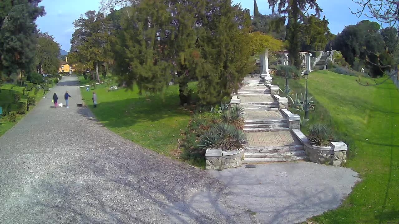 Spletna kamera park Coronini Kronberg – Gorica