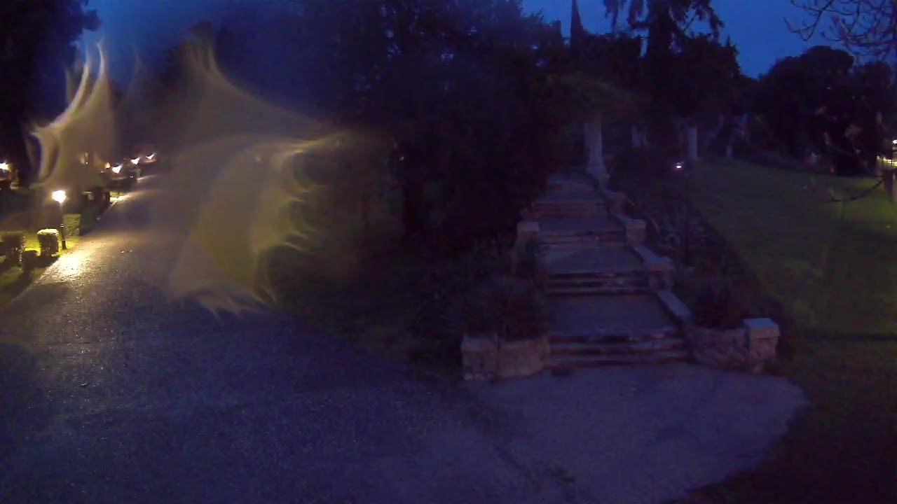 Spletna kamera park Coronini Kronberg – Gorica