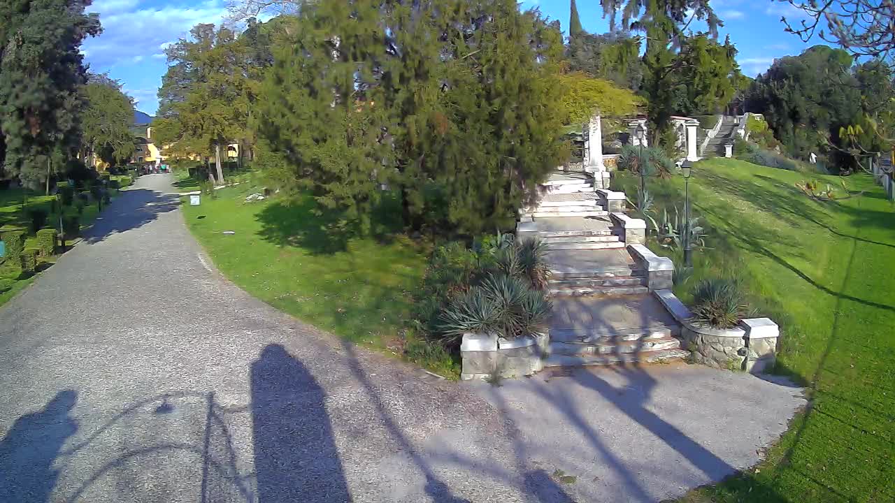Parco Coronini-Cronberg Live Webcam – Green Oasis
