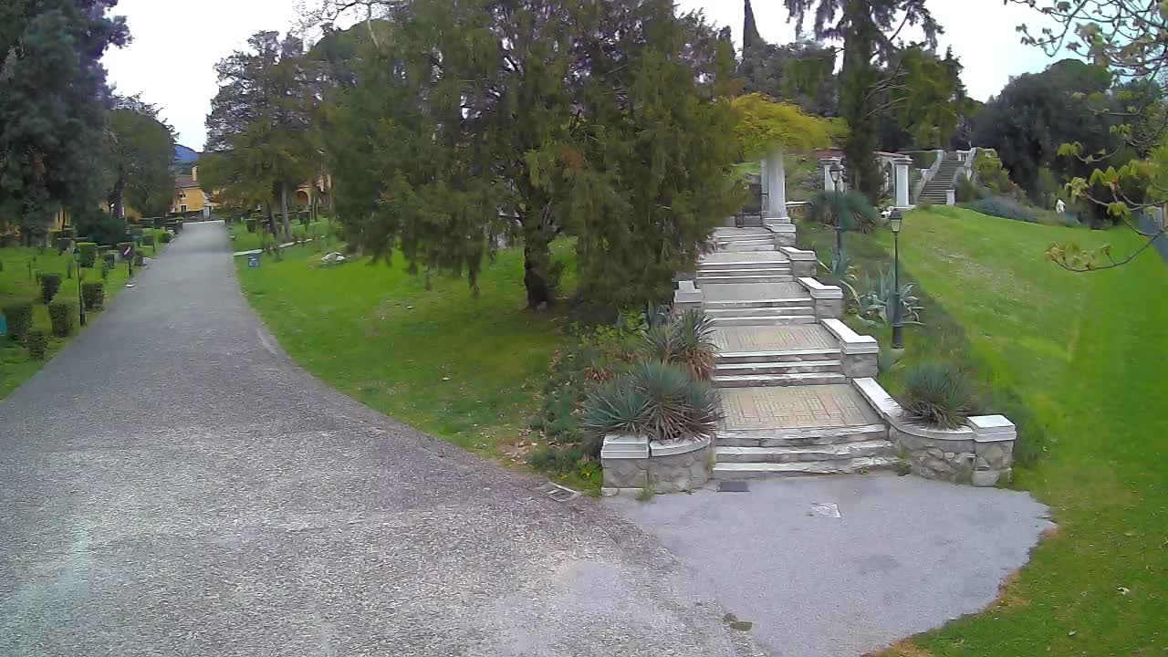 Spletna kamera park Coronini Kronberg – Gorica