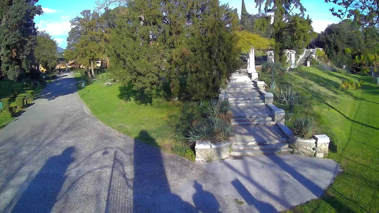 Spletna kamera park Coronini Kronberg – Gorica