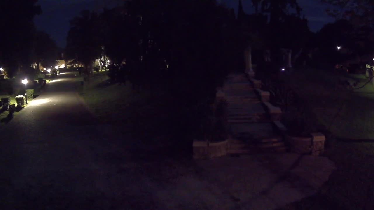 Parco Coronini-Cronberg Live Webcam – Green Oasis