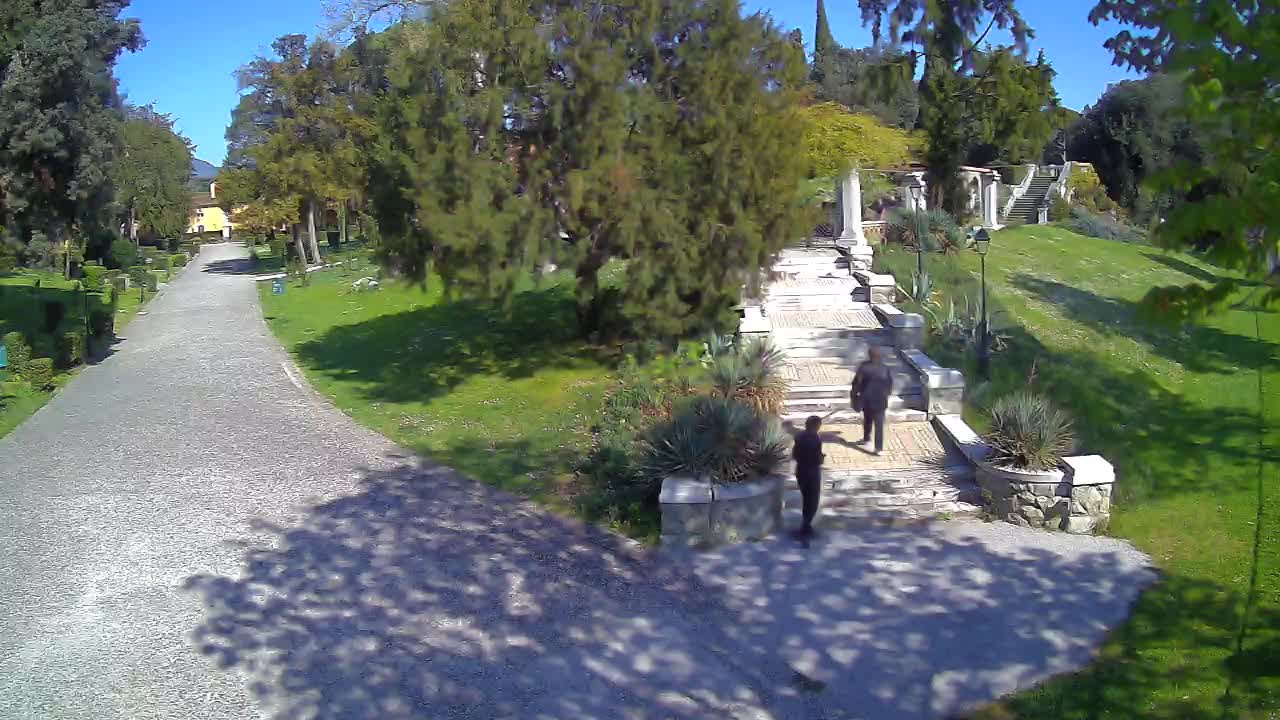 Parco Coronini-Cronberg Live Webcam – Green Oasis