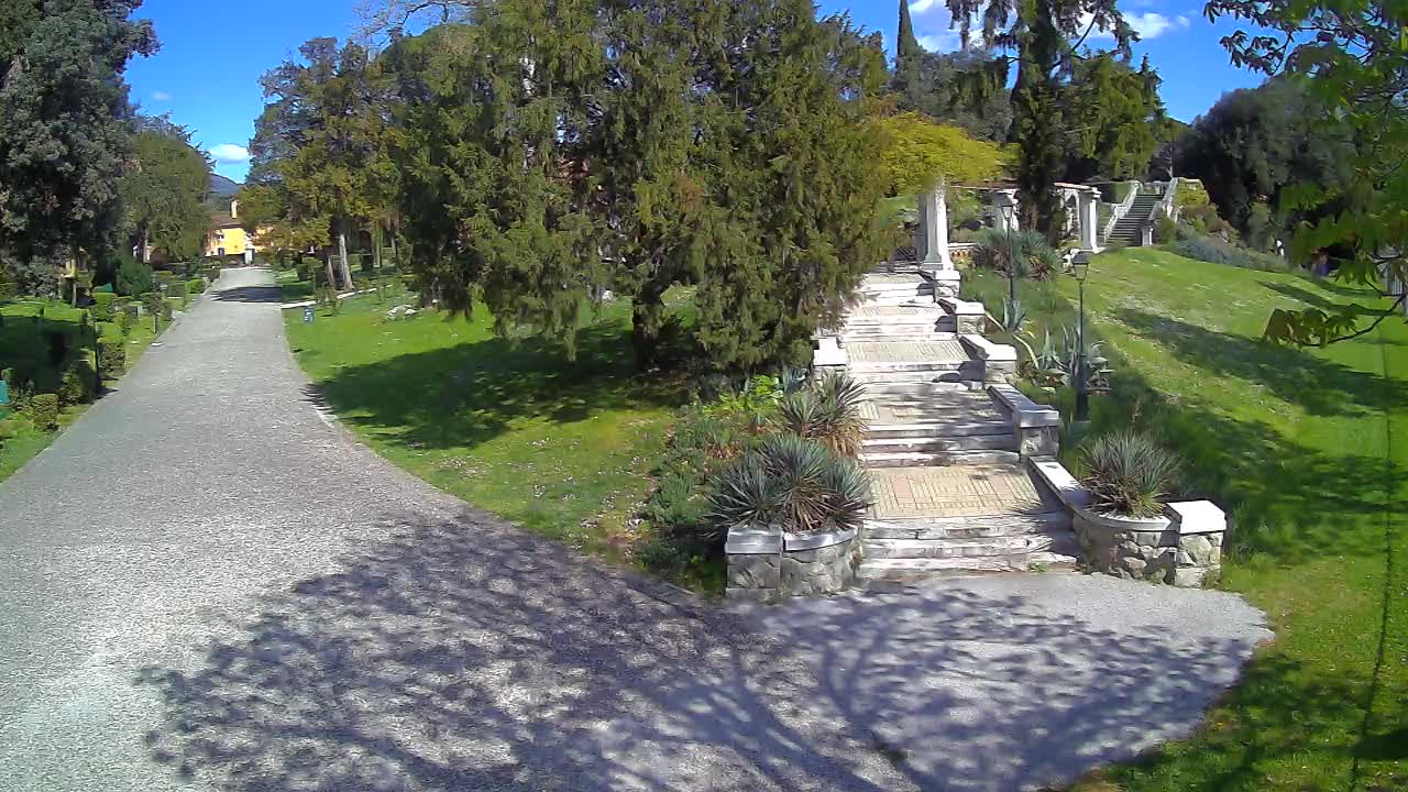 Spletna kamera park Coronini Kronberg – Gorica