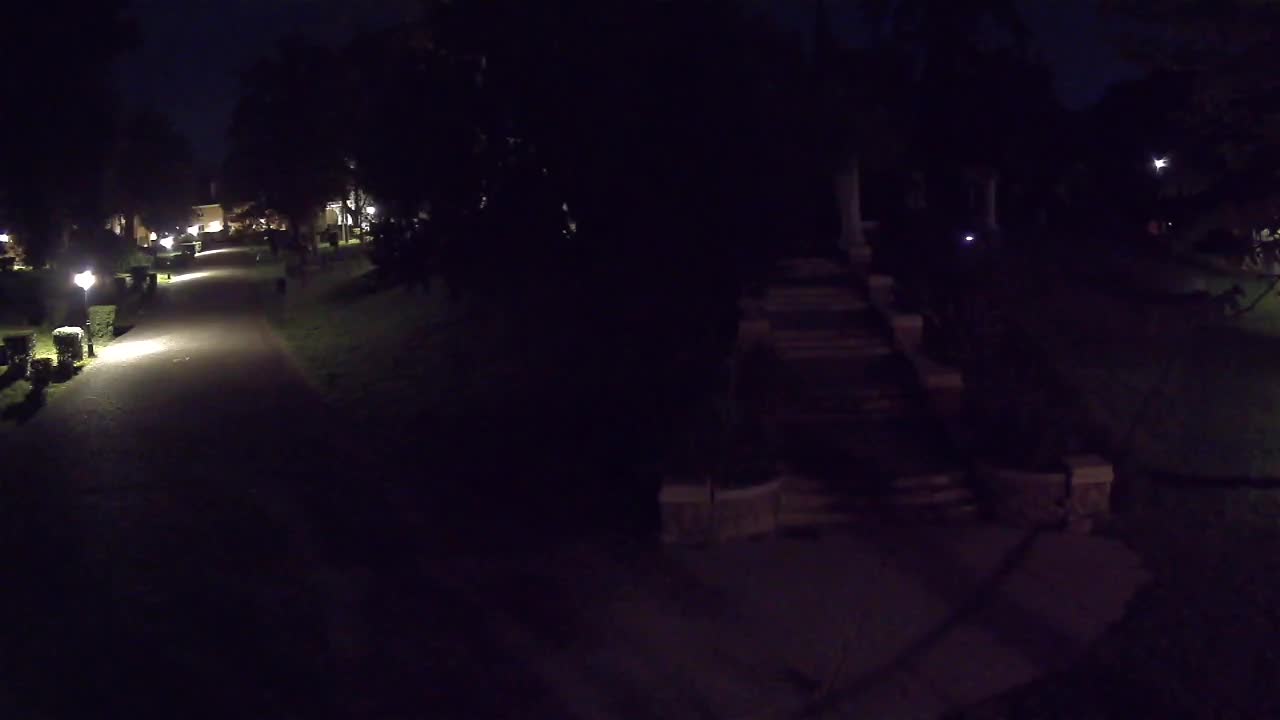 Parco Coronini-Cronberg Live Webcam – Green Oasis