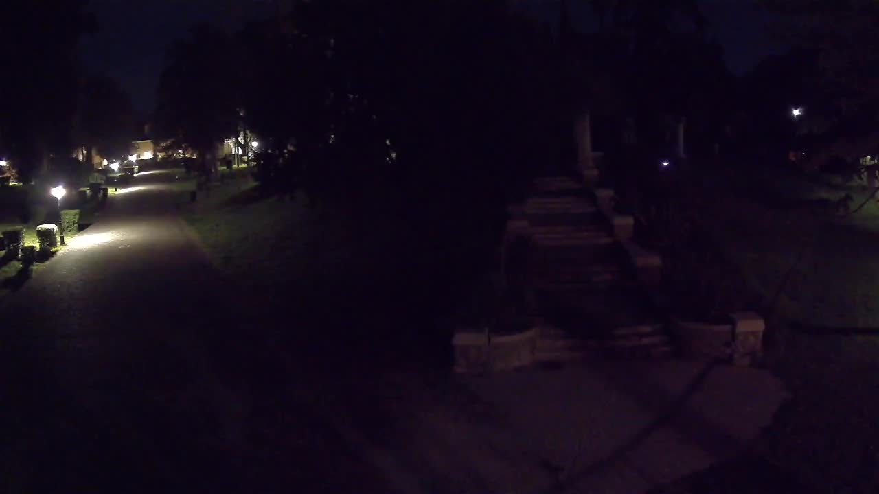 Parco Coronini-Cronberg Live Webcam – Green Oasis