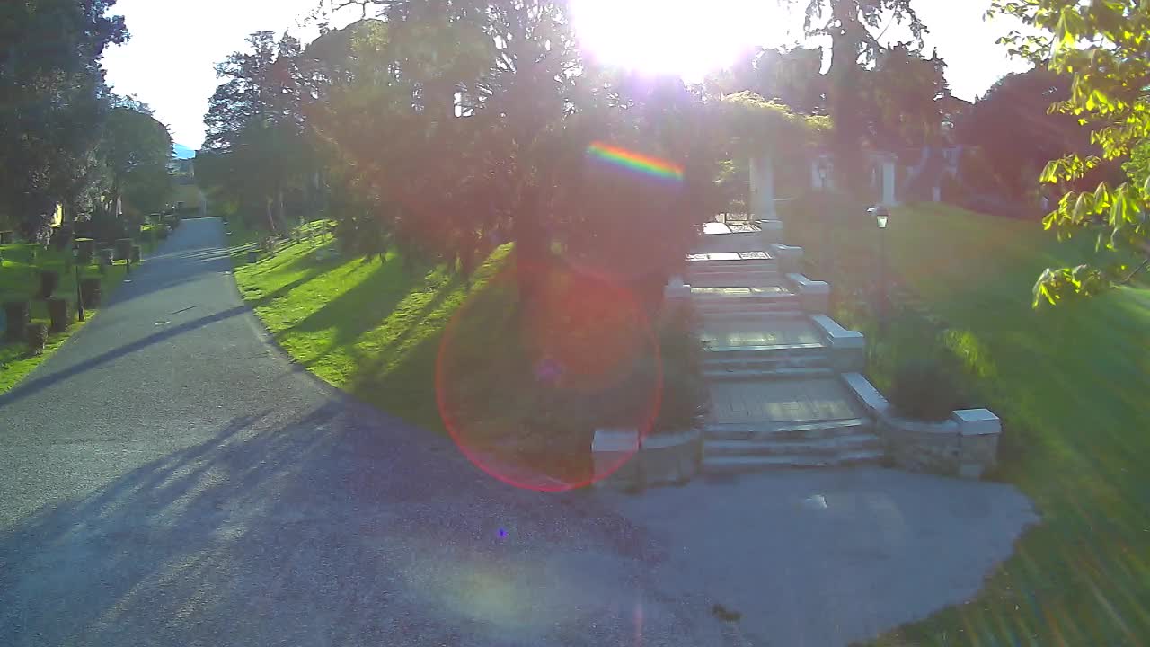 Spletna kamera park Coronini Kronberg – Gorica