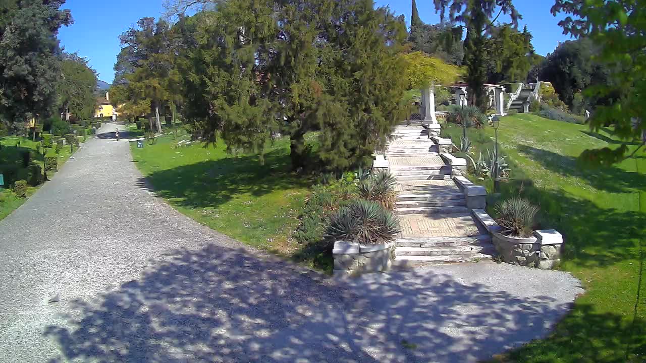 Spletna kamera park Coronini Kronberg – Gorica