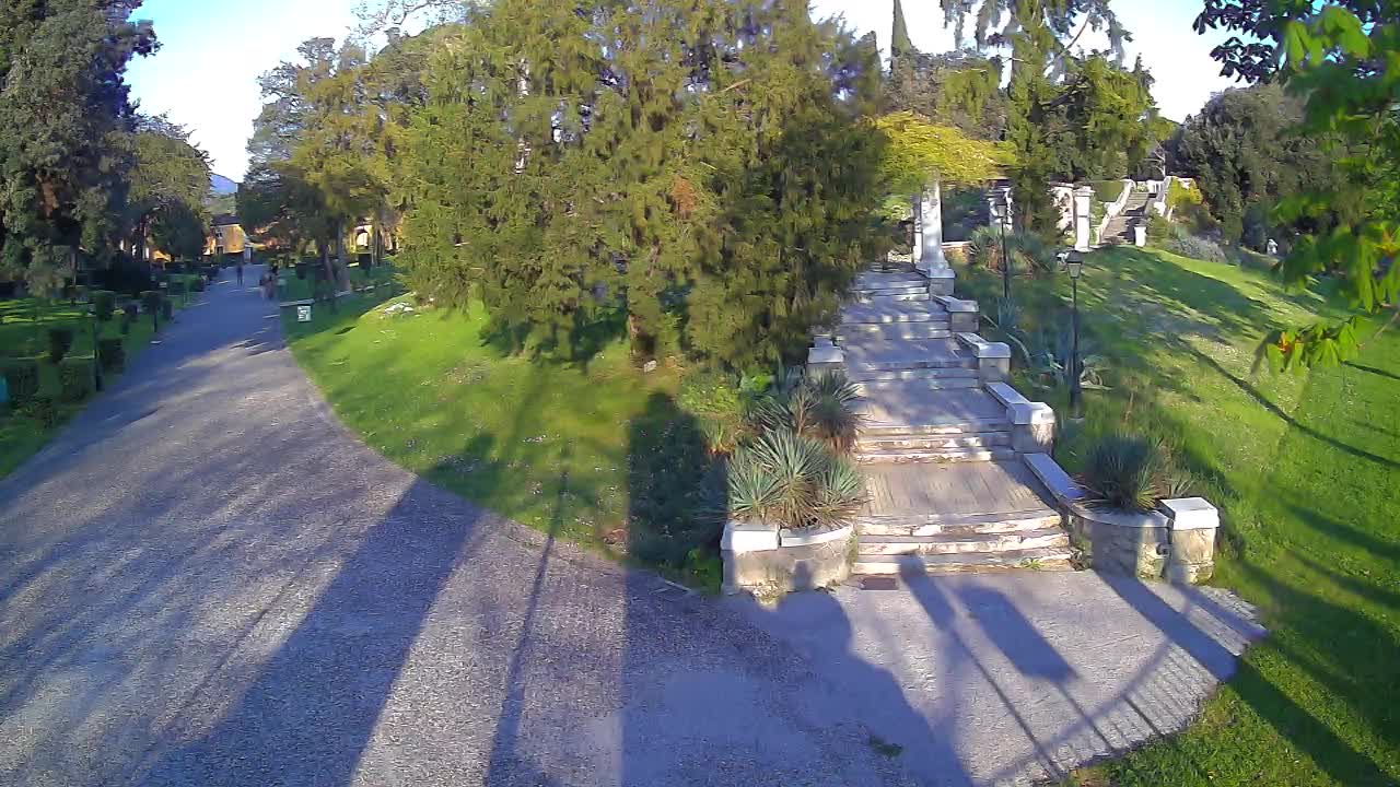 Spletna kamera park Coronini Kronberg – Gorica