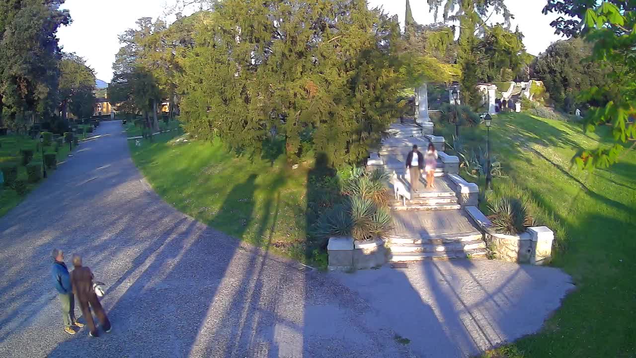 Spletna kamera park Coronini Kronberg – Gorica