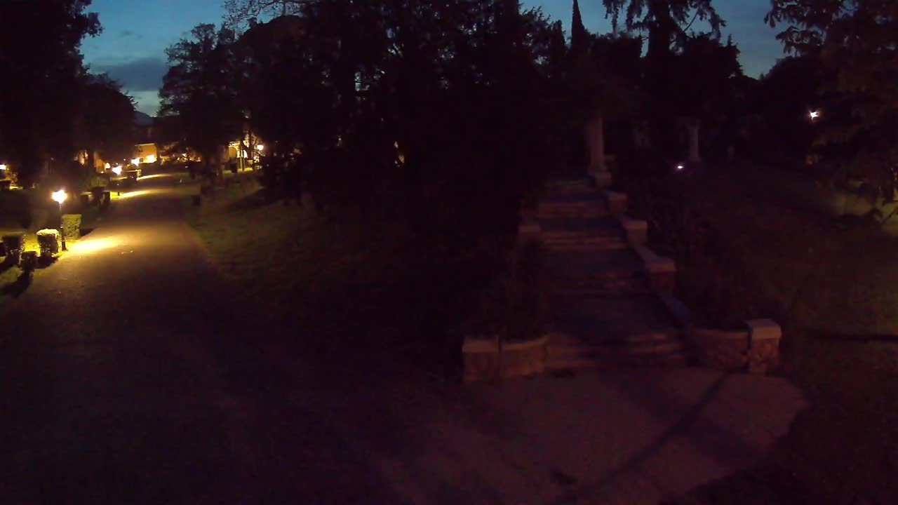 Parco Coronini-Cronberg Live Webcam – Green Oasis