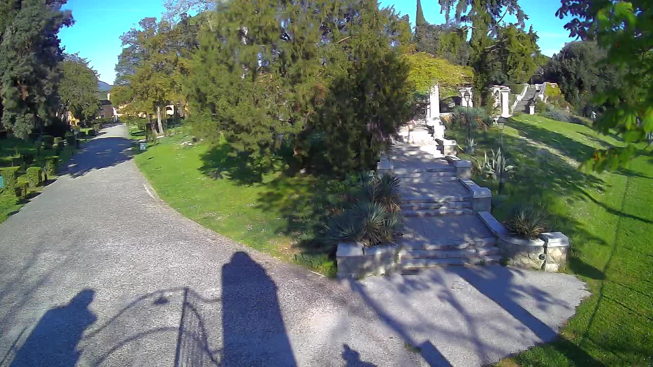 Parco Coronini-Cronberg Live Webcam – Green Oasis