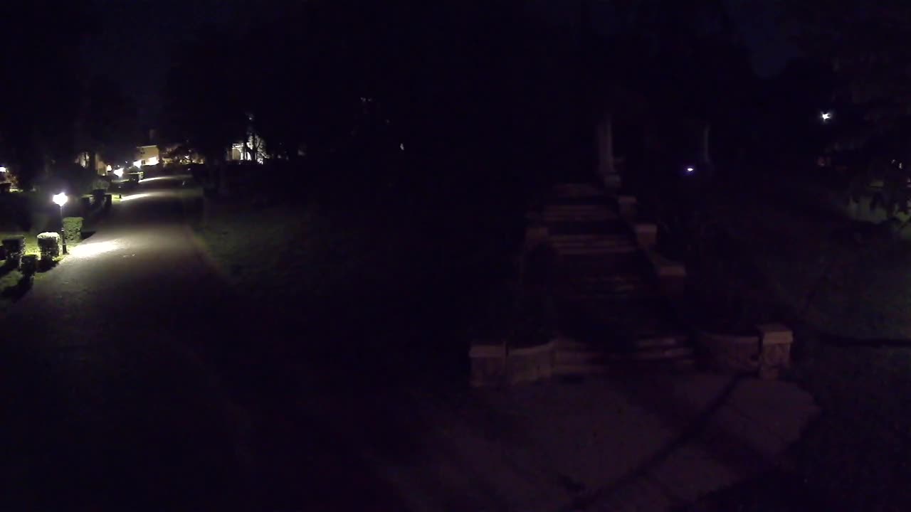 Parco Coronini-Cronberg Live Webcam – Green Oasis