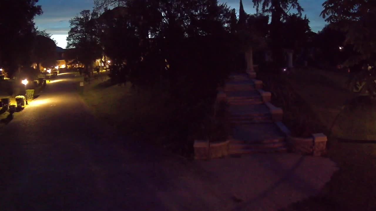 Parco Coronini-Cronberg Live Webcam – Green Oasis