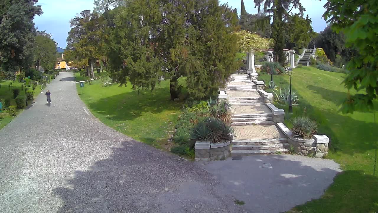 Spletna kamera park Coronini Kronberg – Gorica