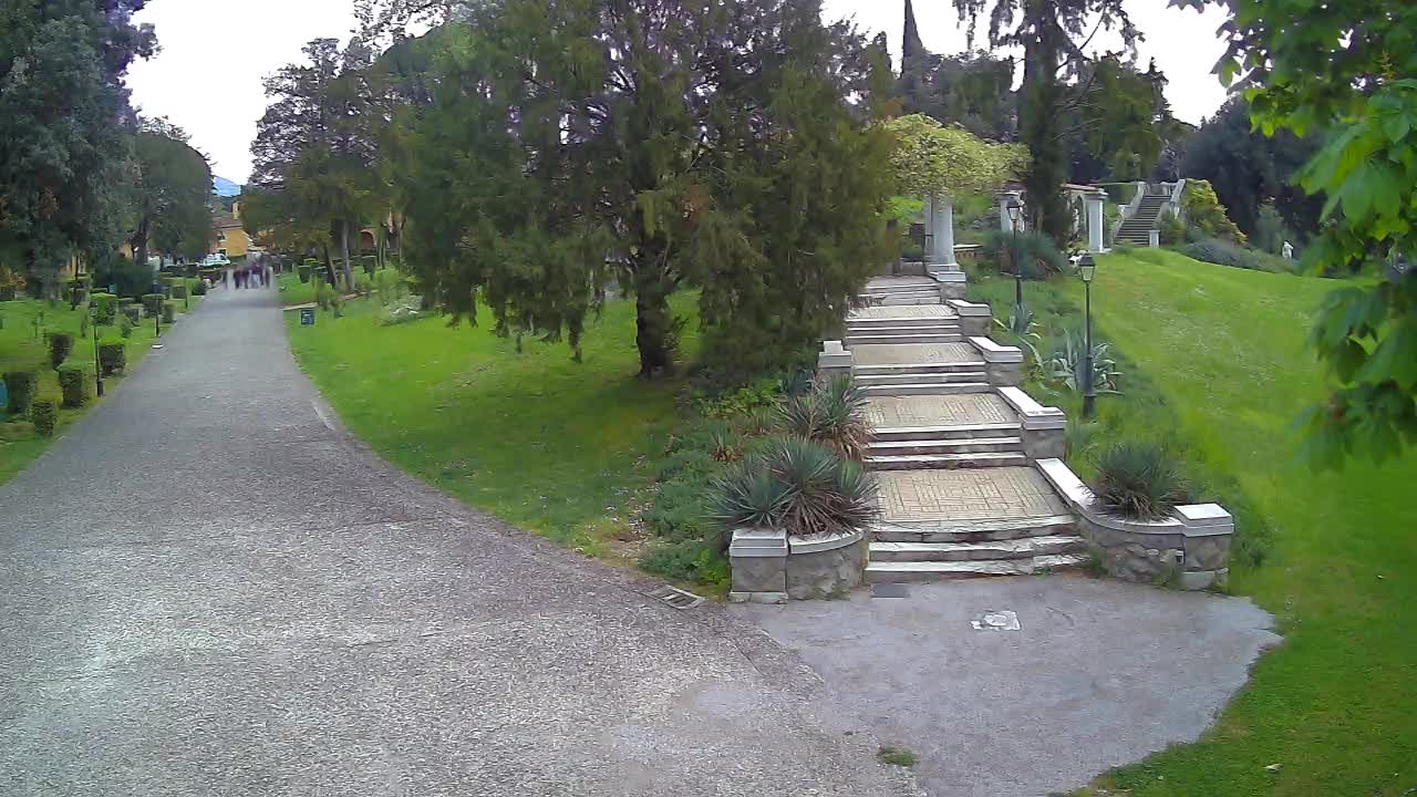 Spletna kamera park Coronini Kronberg – Gorica