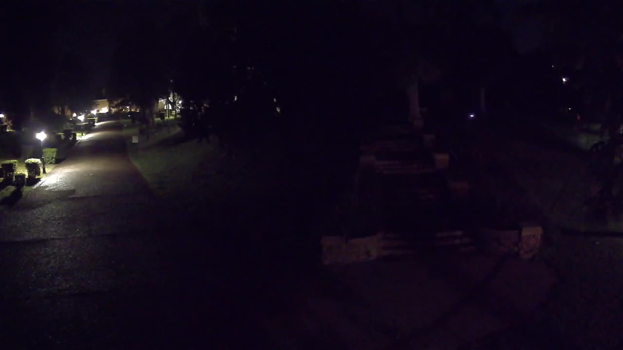 Parco Coronini-Cronberg Live Webcam – Green Oasis