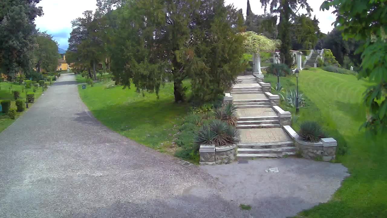 Parco Coronini-Cronberg Live Webcam – Green Oasis