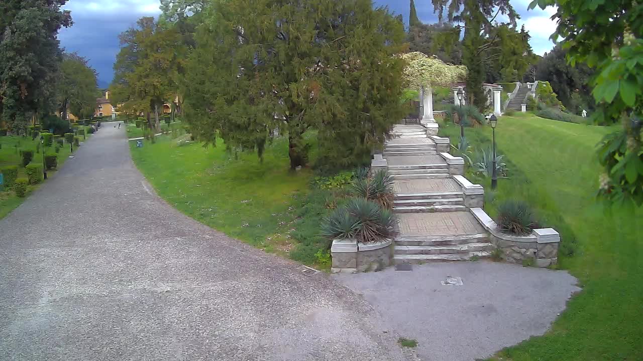 Spletna kamera park Coronini Kronberg – Gorica