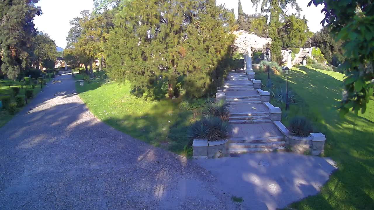 Parco Coronini-Cronberg Live Webcam – Green Oasis
