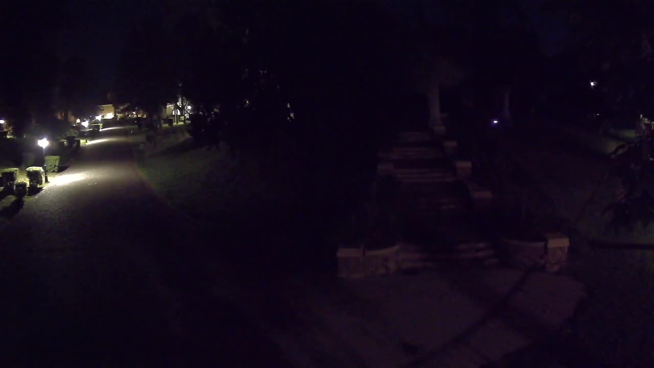 Parco Coronini-Cronberg Live Webcam – Green Oasis