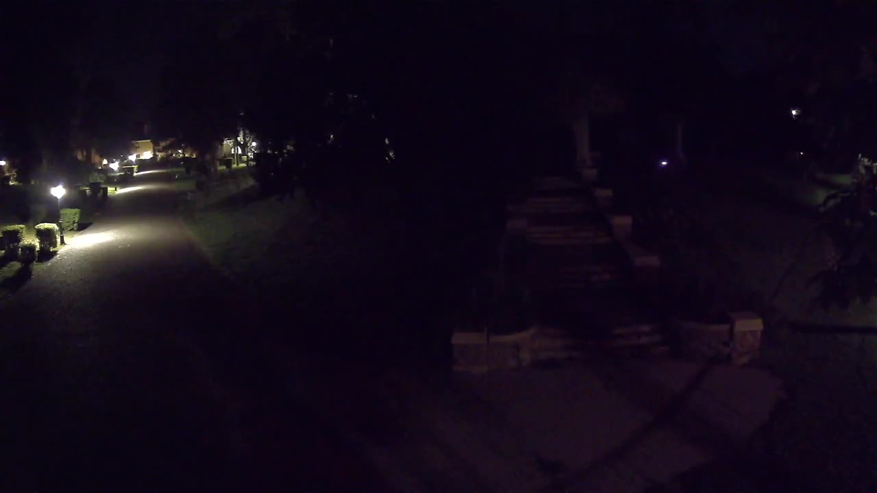 Parco Coronini-Cronberg Live Webcam – Green Oasis