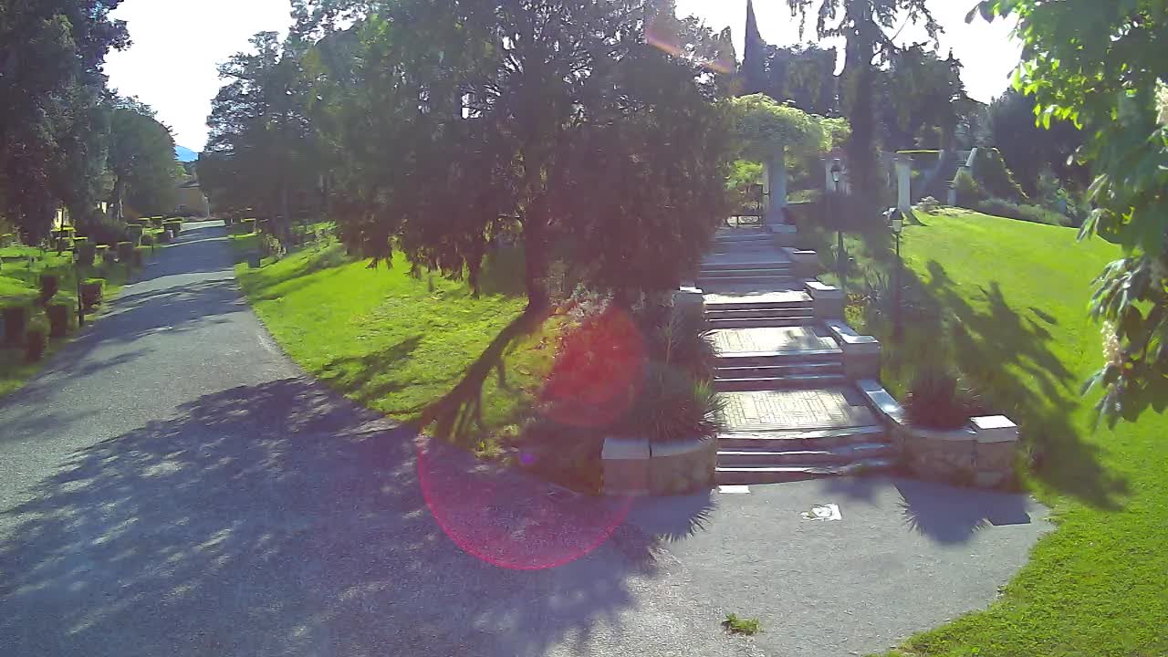 Spletna kamera park Coronini Kronberg – Gorica