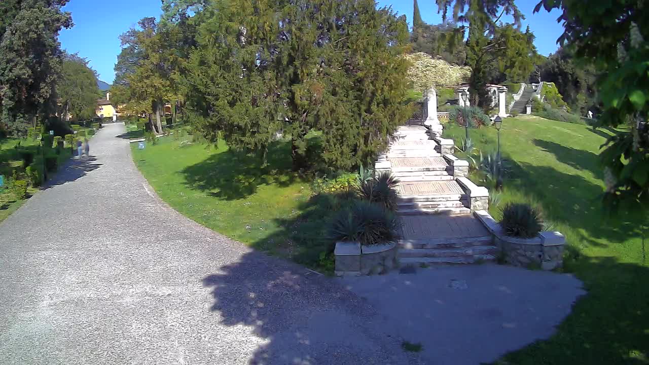 Spletna kamera park Coronini Kronberg – Gorica