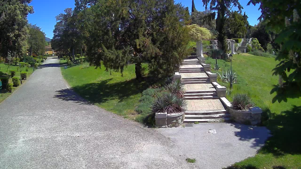 Spletna kamera park Coronini Kronberg – Gorica