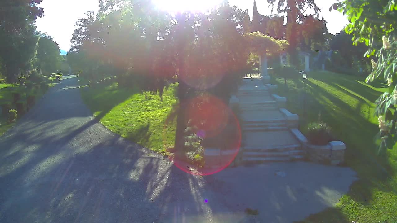 Spletna kamera park Coronini Kronberg – Gorica