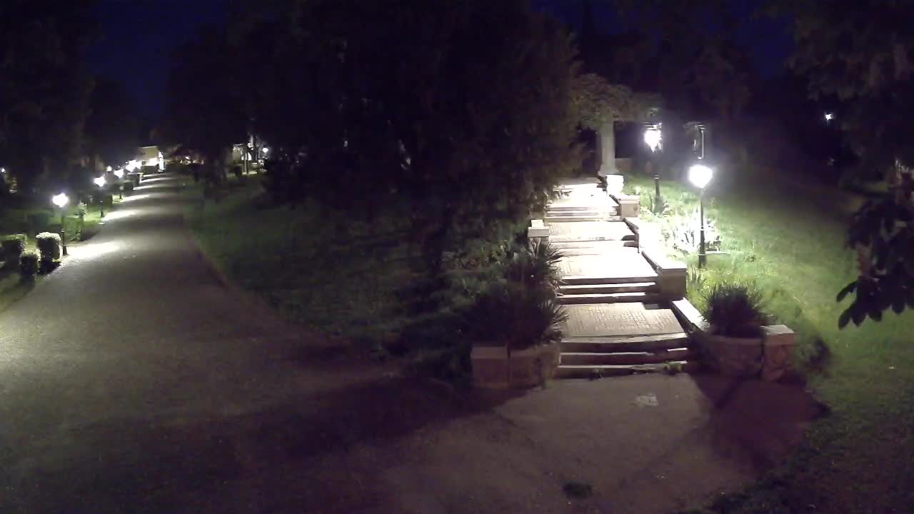 Parco Coronini-Cronberg Live Webcam – Green Oasis