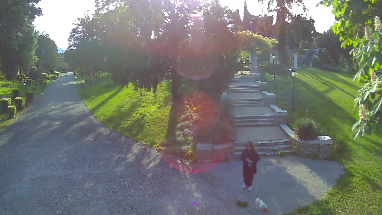 Spletna kamera park Coronini Kronberg – Gorica