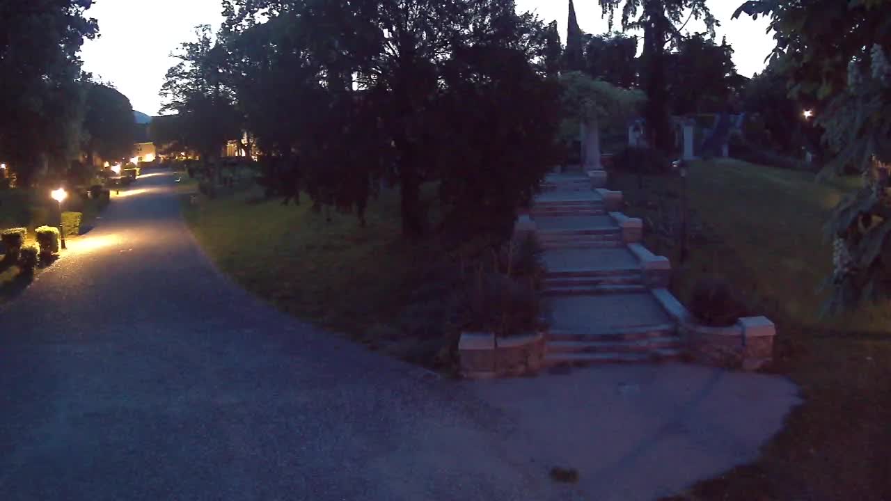 Parco Coronini-Cronberg Live Webcam – Green Oasis