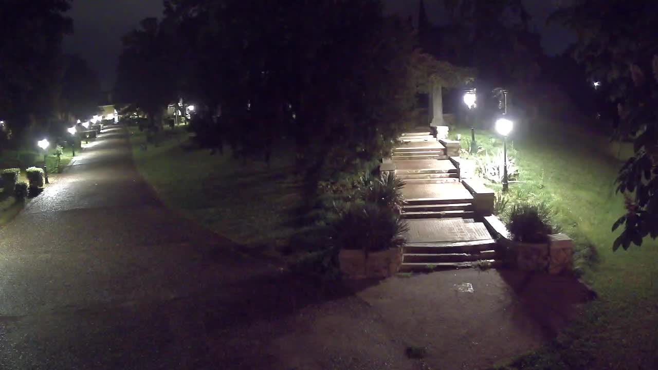 Parco Coronini-Cronberg Live Webcam – Green Oasis