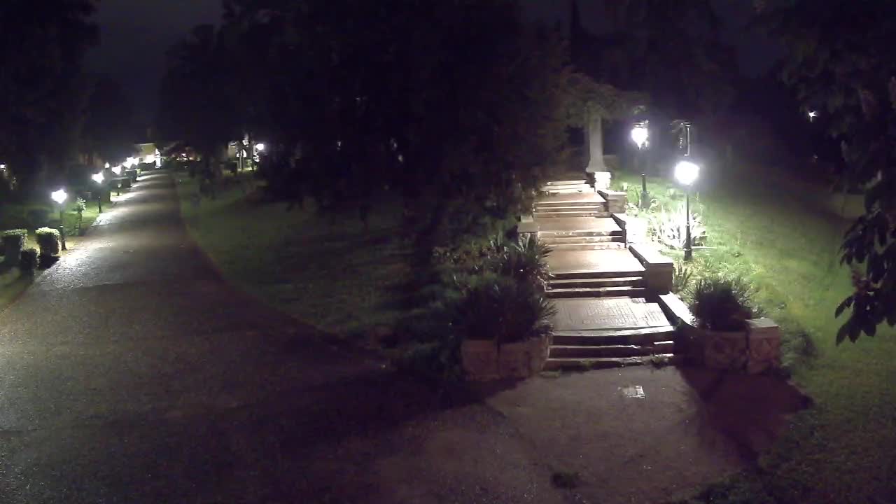 Parco Coronini-Cronberg Live Webcam – Green Oasis