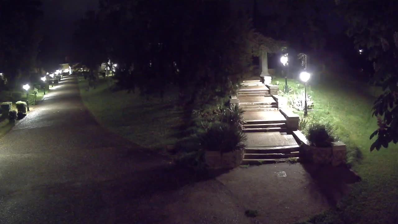 Spletna kamera park Coronini Kronberg – Gorica