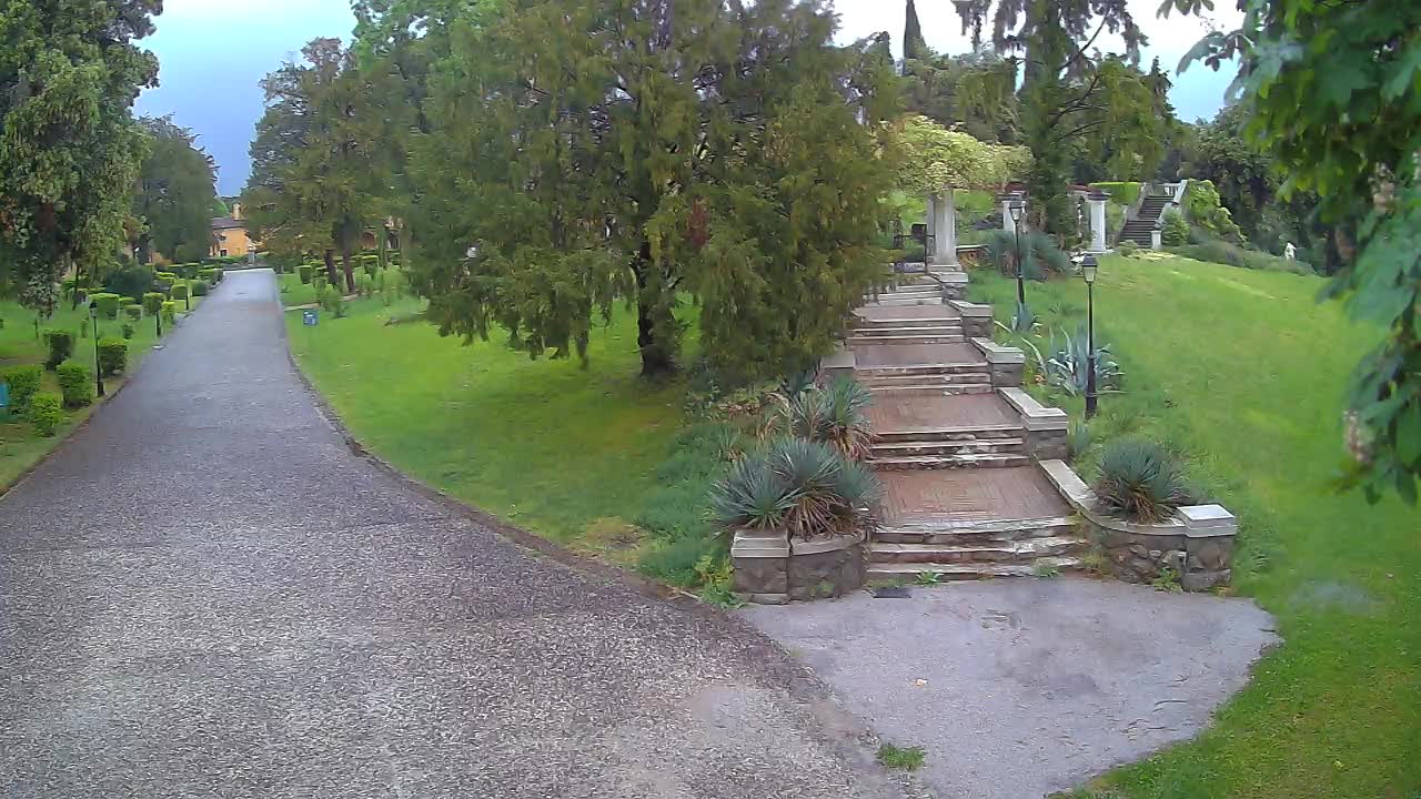 Spletna kamera park Coronini Kronberg – Gorica