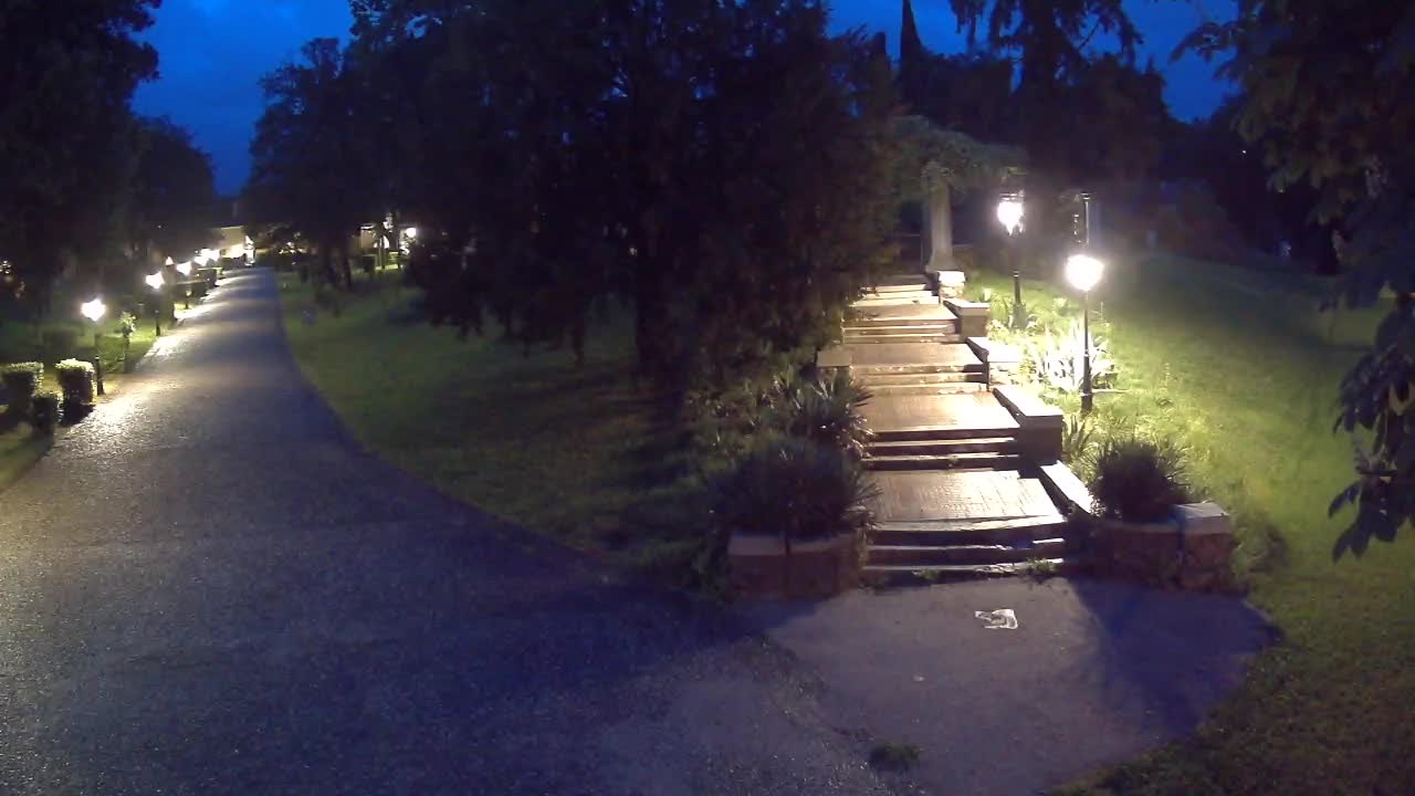 Spletna kamera park Coronini Kronberg – Gorica