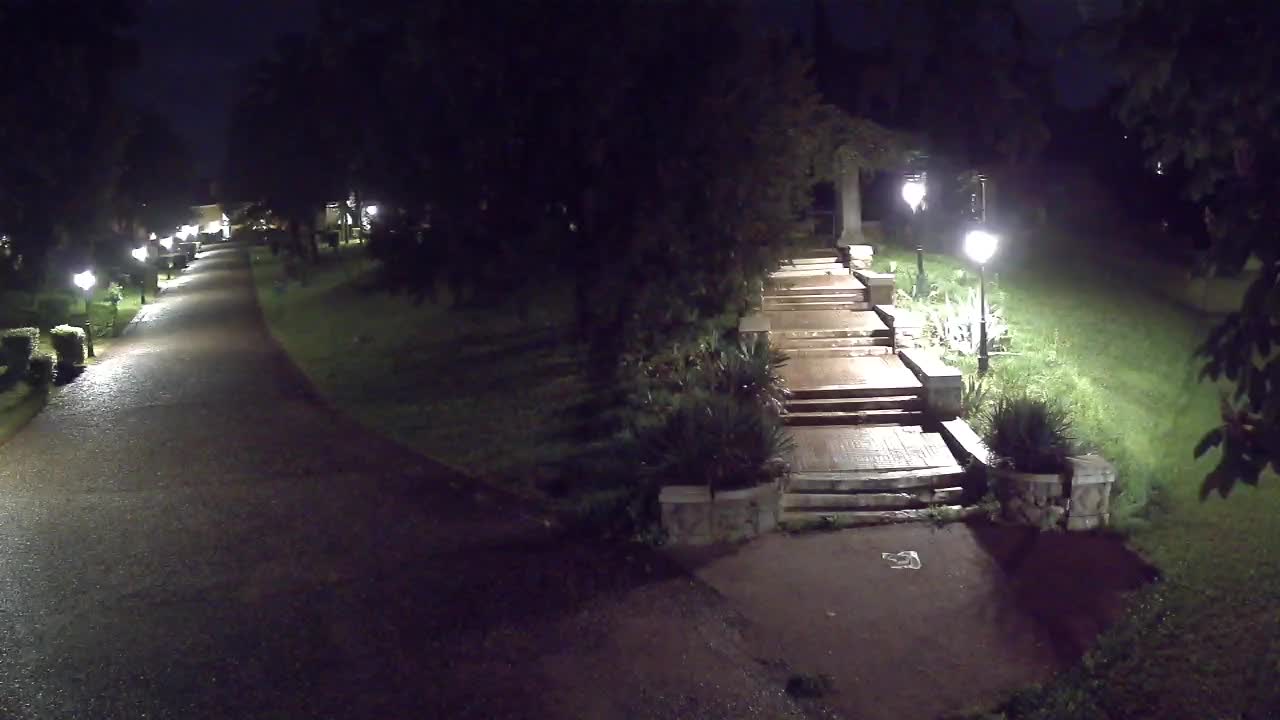 Parco Coronini-Cronberg Live Webcam – Green Oasis