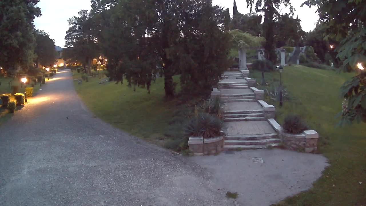 Spletna kamera park Coronini Kronberg – Gorica