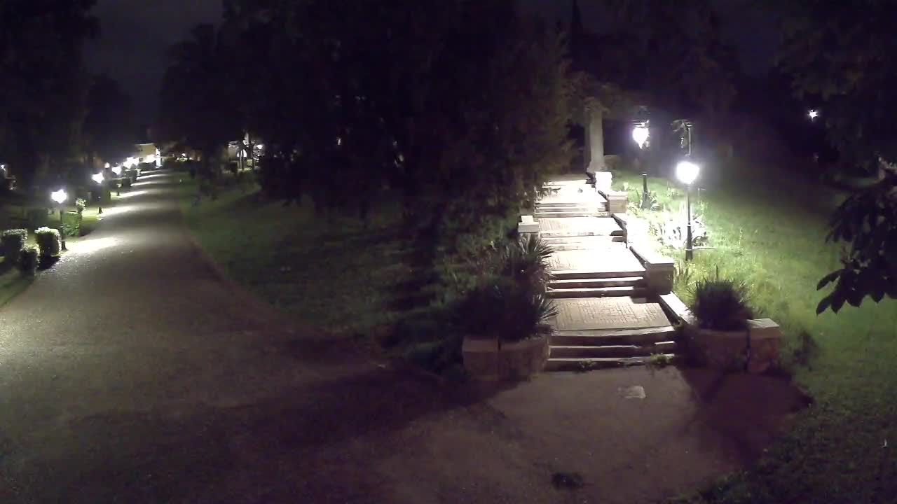 Parco Coronini-Cronberg Live Webcam – Green Oasis