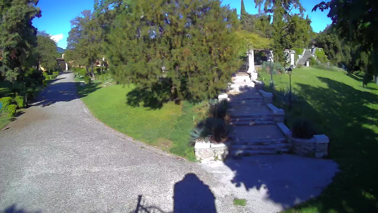 Parco Coronini-Cronberg Live Webcam – Green Oasis