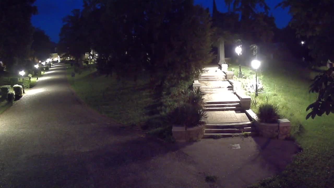 Spletna kamera park Coronini Kronberg – Gorica