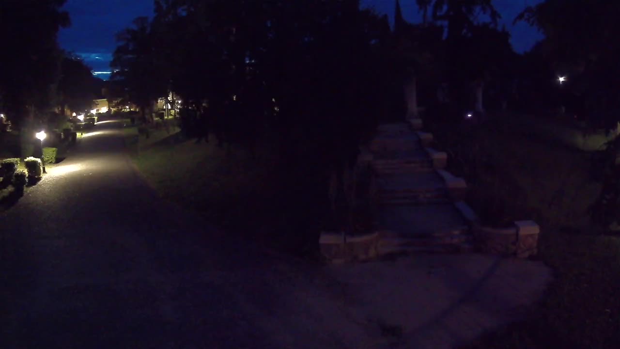 Parco Coronini-Cronberg Live Webcam – Green Oasis