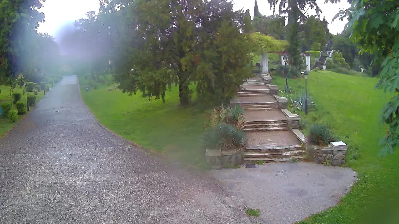 Spletna kamera park Coronini Kronberg – Gorica